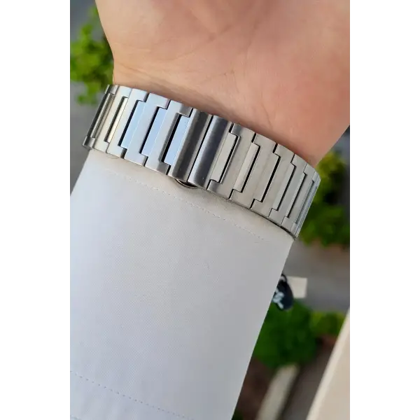 Kadranı Mavi Kordonu Gümüş Renk Hediye Paketli Erkek Kol Saati