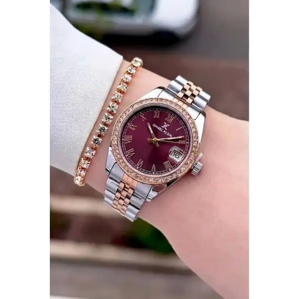 Kadranı Bordo Kordonu Rose Gümüş Renk 32,5 mm Takvimli Kadın Kol Saati ve Bileklik