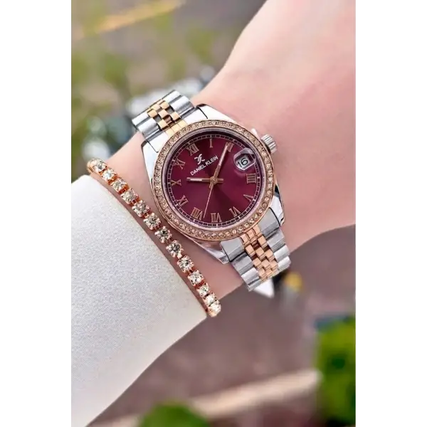 Kadranı Bordo Kordonu Rose Gümüş Renk 32,5 mm Takvimli Kadın Kol Saati ve Bileklik