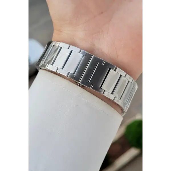 Kadranı Mavi Kordonu Gümüş Renk Hediye Paketli 44 Mm Erkek Kol Saati