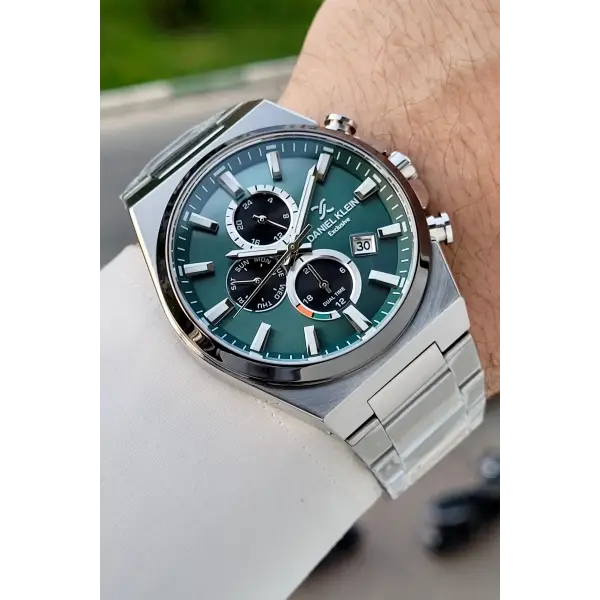 Kadranı Yeşil Kordonu Gümüş Renk Hediye Paketli 44 Mm Erkek Kol Saati