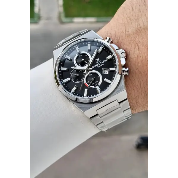 Kadranı Siyah Kordonu Gümüş Renk Hediye Paketli 44 Mm Erkek Kol Saati