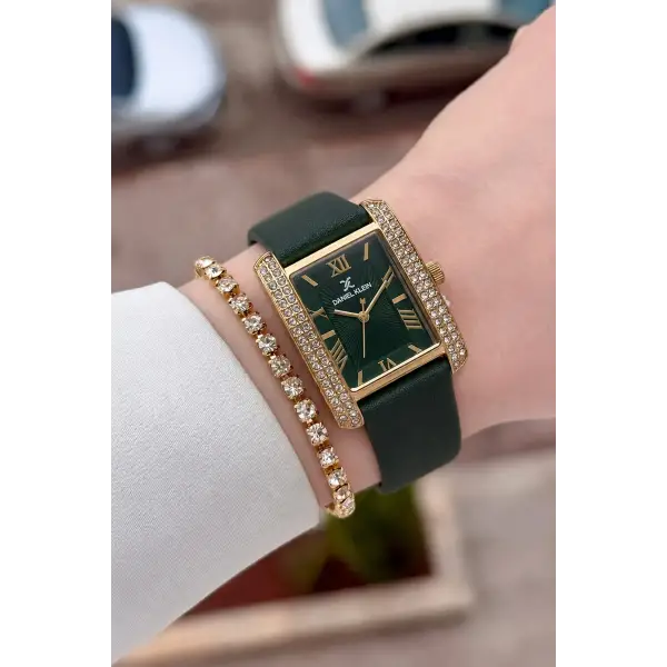 Kasası Gold Kordonu Yeşil Renk Kadın Kol Saati ve Bileklik
