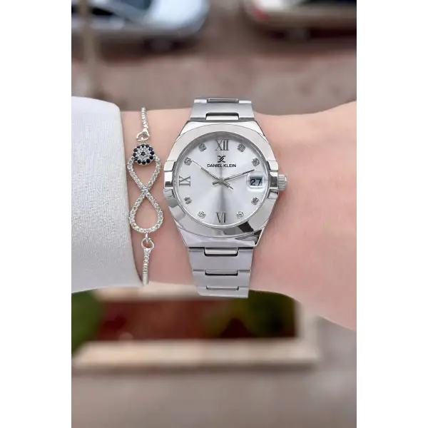 Gümüş Renk 30 Mm Kadın Kol Saati ve Bileklik