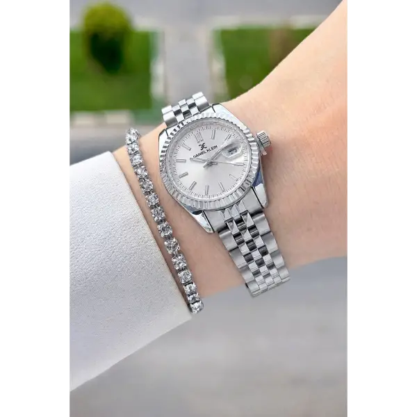 Gümüş Renk 30 Mm Kadın Kol Saati ve Bileklik