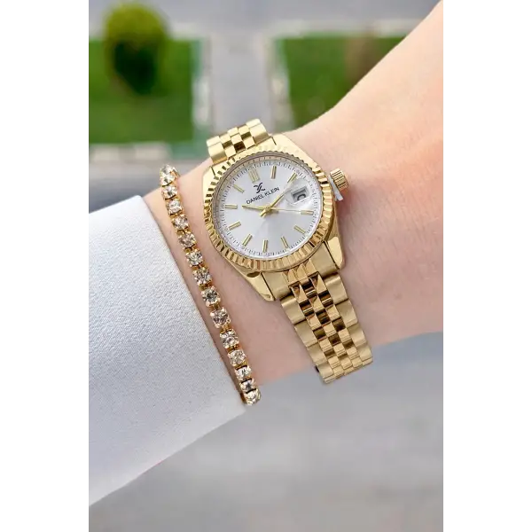 Gold Renk 28 Mm Hediye Paketli Kadın Kol Saati ve Bileklik