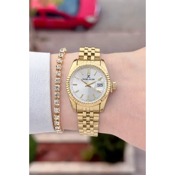 Gold Renk 28 Mm Hediye Paketli Kadın Kol Saati ve Bileklik