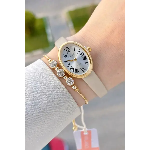Kasası Gold Kordonu Krem Renk Hediye Paketli 22 Mm 5 ATM Kadın Kol Saati