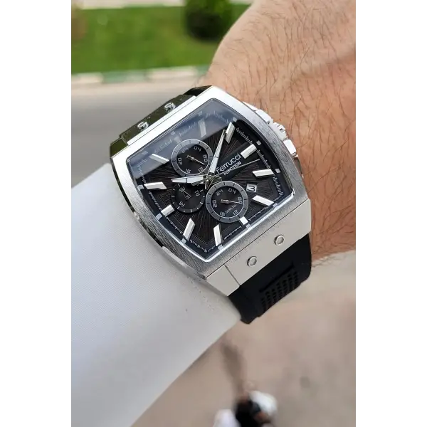 41 Mm Kasası Gümüş Kordonu Siyah Renk İç Göstergeleri Aktif Erkek Kol Saati