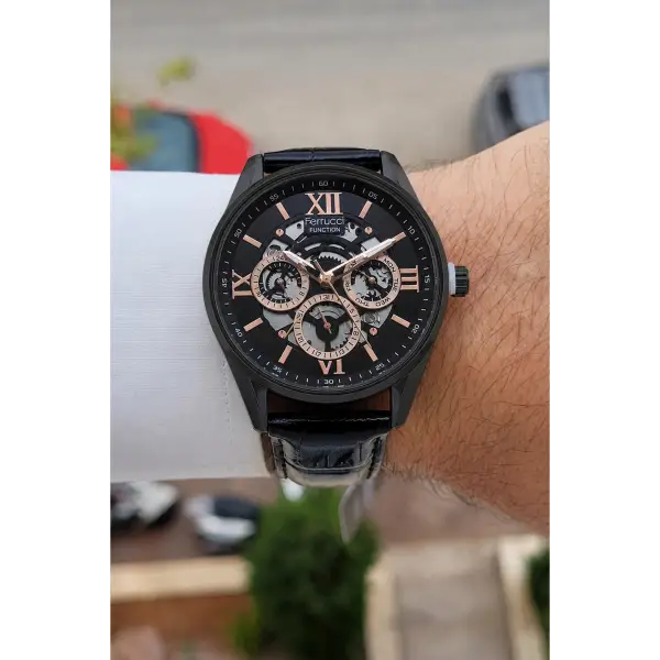 Rakamları Rose Kordonu Siyah Renk İç Göstergeleri Aktif 45 Mm Erkek Kol Saati