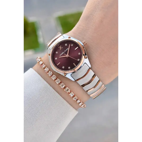Kadranı Bordo Kordonu Rose Gümüş Renk 30 mm Hediye Paketli Kadın Kol Saati