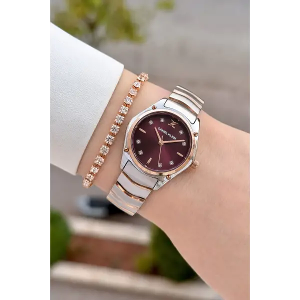 Kadranı Bordo Kordonu Rose Gümüş Renk 30 mm Hediye Paketli Kadın Kol Saati