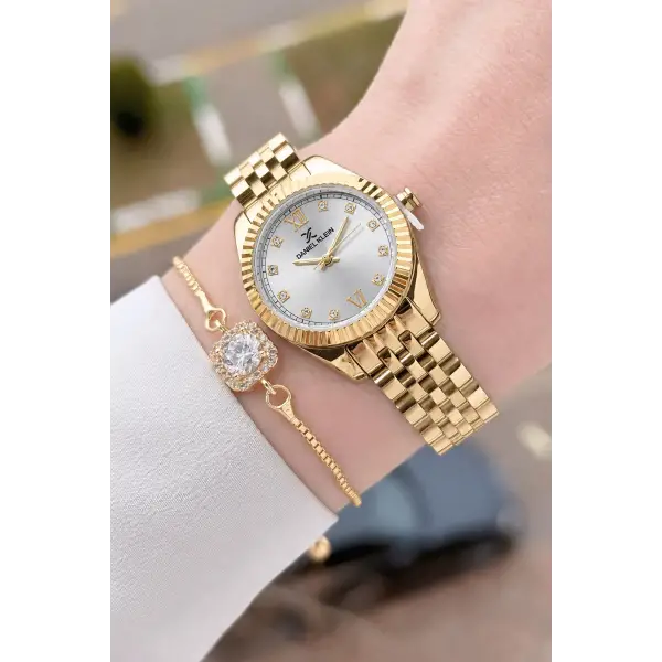 Gold Renk 28 mm Hediye Paketli Kadın Kol Saati
