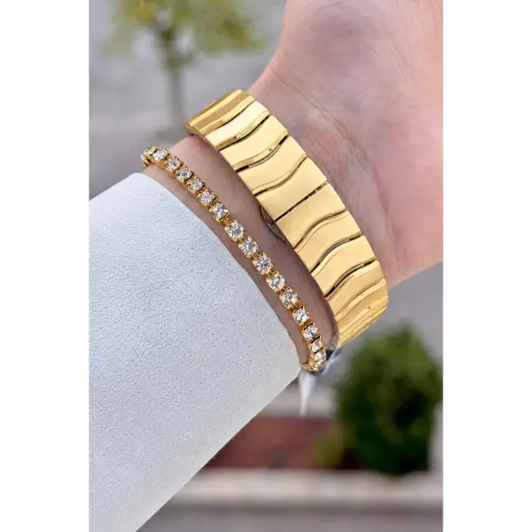 Kadranı Sarı Kordonu Gold Renk 30 mm Hediye Paketli Kadın Kol Saati