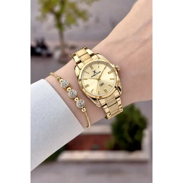 Kadranı Sarı Kordonu Gold Renk 30 Mm Hediye Paketli Kadın Kol Saati