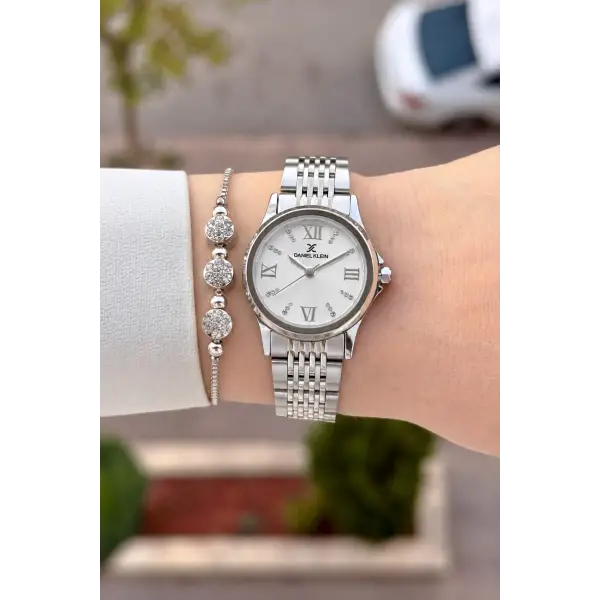 Gümüş Renk 28 Mm Hediye Paketli Kadın Kol Saati