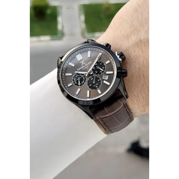 Acı Kahverengi Renk 43 Mm İç Göstergeleri Aktif Erkek Kol Saati
