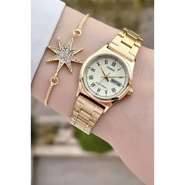 Casio CSISTE144 Gold Renk Takvimli Kadın Kol Saati