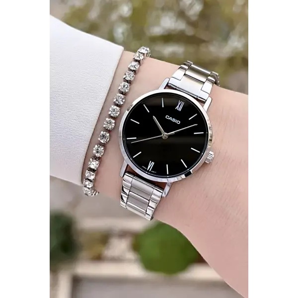 Casio CSISTE160 Kadranı Siyah Kordonu Gümüş Renk Kadın Kol Saati