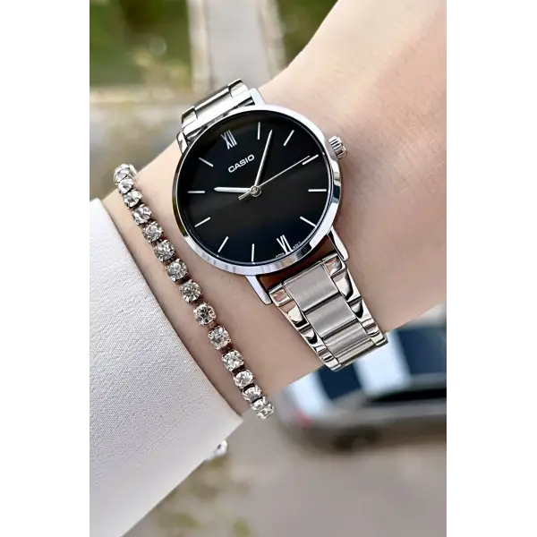 Casio CSISTE160 Kadranı Siyah Kordonu Gümüş Renk Kadın Kol Saati