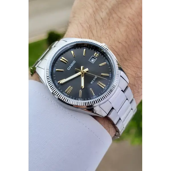 Casio CSISTE3 Kadranı Füme Kordonu Gümüş Renk Hediye Paketli Erkek Kol Saati