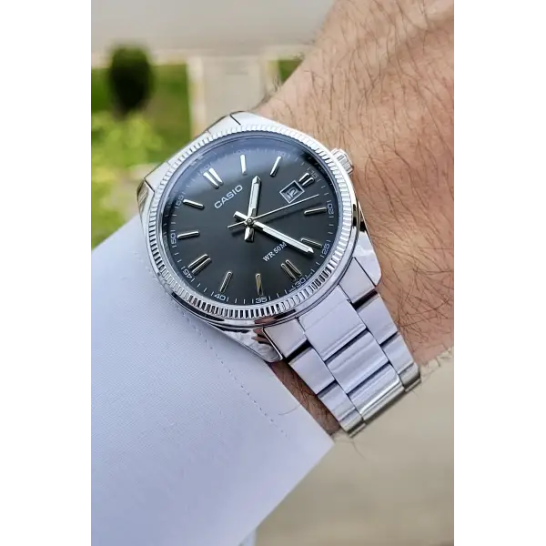 Casio CSISTE4 Rakamları Gümüş Renk Hediye Paketli Erkek Kol Saati