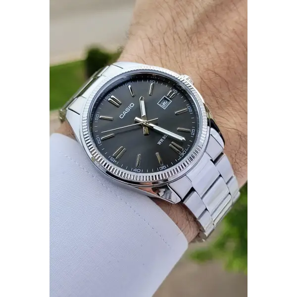 Casio CSISTE4 Rakamları Gümüş Renk Hediye Paketli Erkek Kol Saati