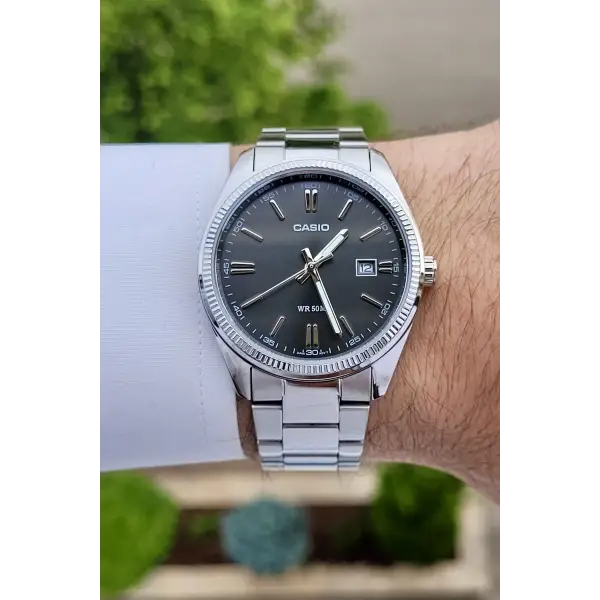 Casio CSISTE4 Rakamları Gümüş Renk Hediye Paketli Erkek Kol Saati