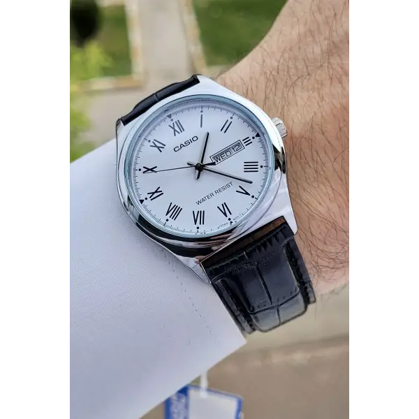 Casio CSISTE9 Kadranı Beyaz Kordonu Siyah Renk Hediye Paketli Erkek Kol Saati