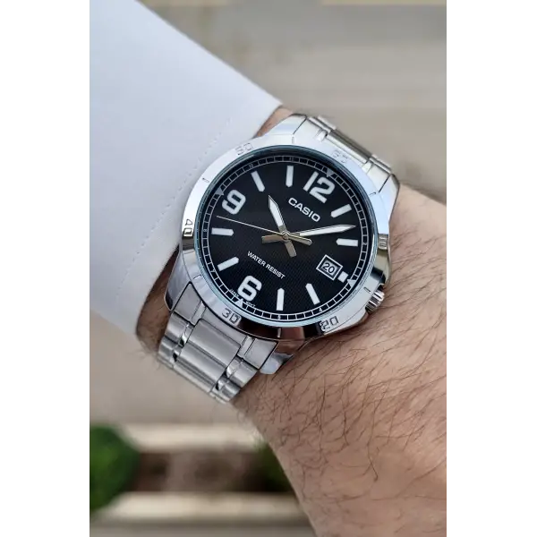 Casio CSISTE222 Kadranı Siyah Kordonu Gümüş Renk Erkek Kol Saati