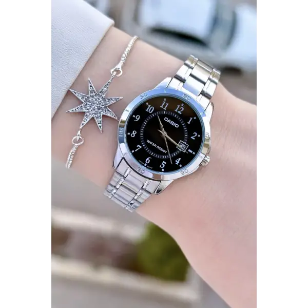 Casio Kadranı Siyah Rakamlı Gümüş Renk Kadın Kol Saati