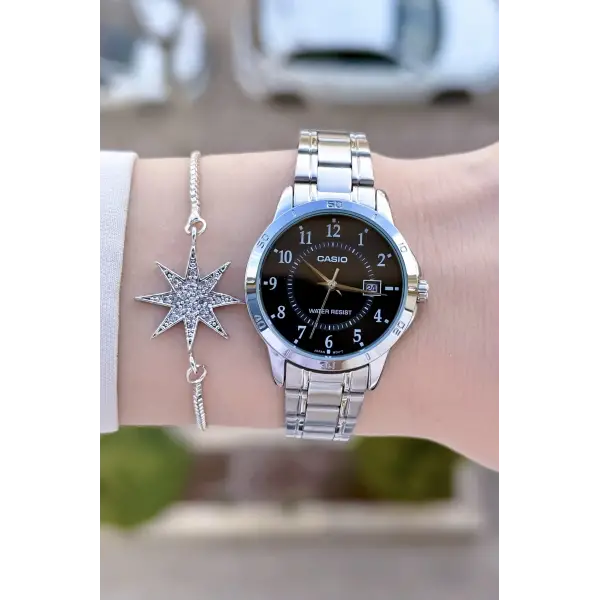 Casio Kadranı Siyah Rakamlı Gümüş Renk Kadın Kol Saati