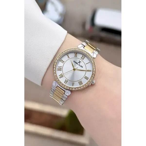Daniel Klein DK1ISTE458 Modern Kadın Kol Saati ve Bileklik