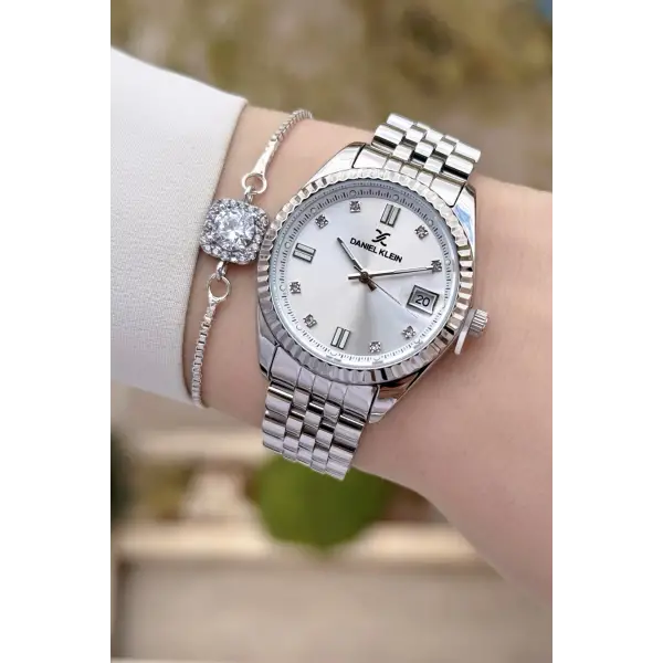 Daniel Klein DKISTE1407 Gümüş Renk Hediye Paketli Kadın Kol Saati + Bileklik