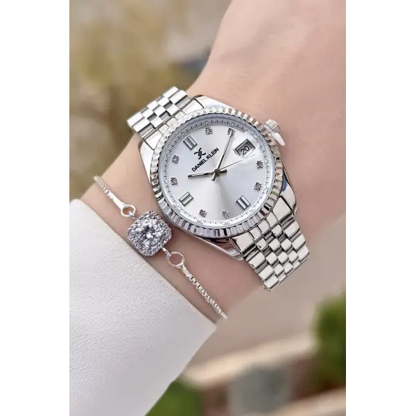 Daniel Klein DKISTE1407 Gümüş Renk Hediye Paketli Kadın Kol Saati + Bileklik