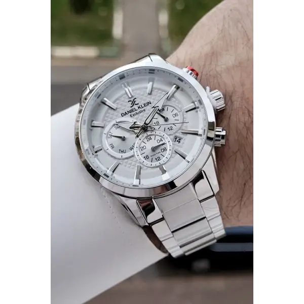 Daniel Klein DKISTE773 Gümüş Renk İç Göstergeleri Aktif Erkek Kol Saati