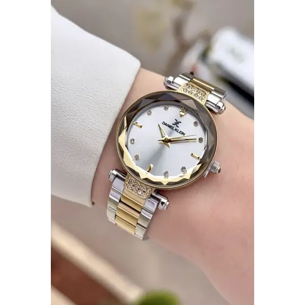 Gold Gümüş Renk 32 Mm Kadın Kol Saati ve Hediye Bileklik