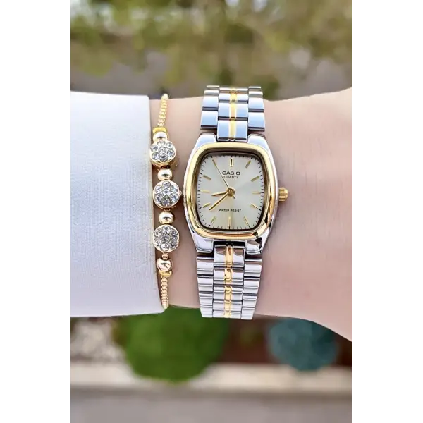 Casio CSISTE157 Gold Gümüş Renk Kadın Kol Saati