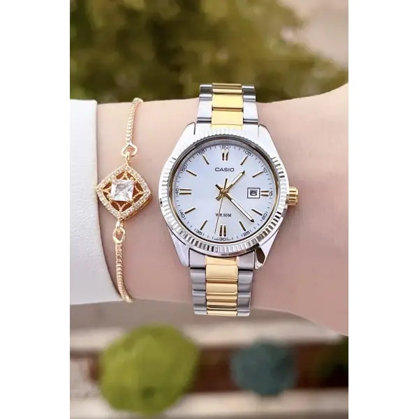 Casio CSISTE80 Gold Gümüş Renk Hediye Paketli Kadın Kol Saati