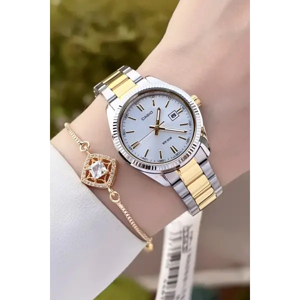 Casio CSISTE80 Gold Gümüş Renk Hediye Paketli Kadın Kol Saati