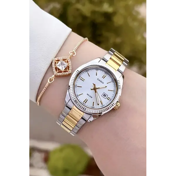 Casio CSISTE80 Gold Gümüş Renk Hediye Paketli Kadın Kol Saati