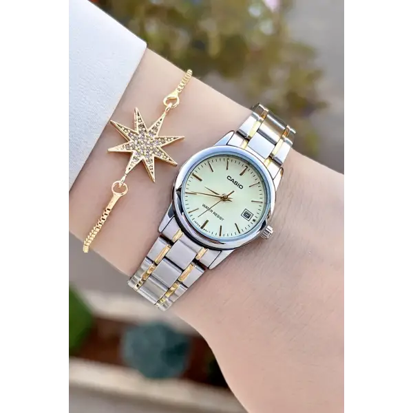 Casio CSISTE146 Gold Gümüş Renk Takvimli Kadın Kol Saati