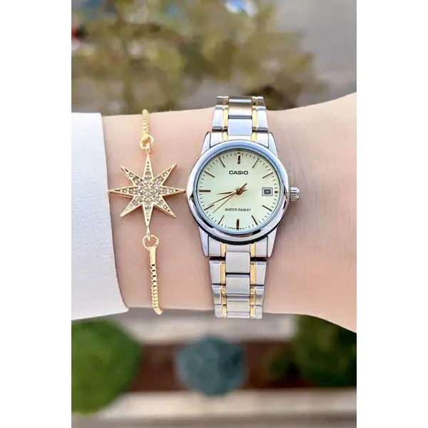 Casio CSISTE146 Gold Gümüş Renk Takvimli Kadın Kol Saati