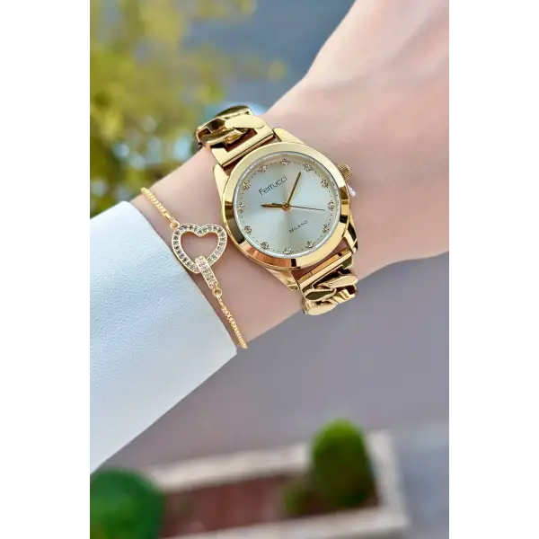 Gold Renk 30 Mm Kadın Kol Saati ve Bileklik