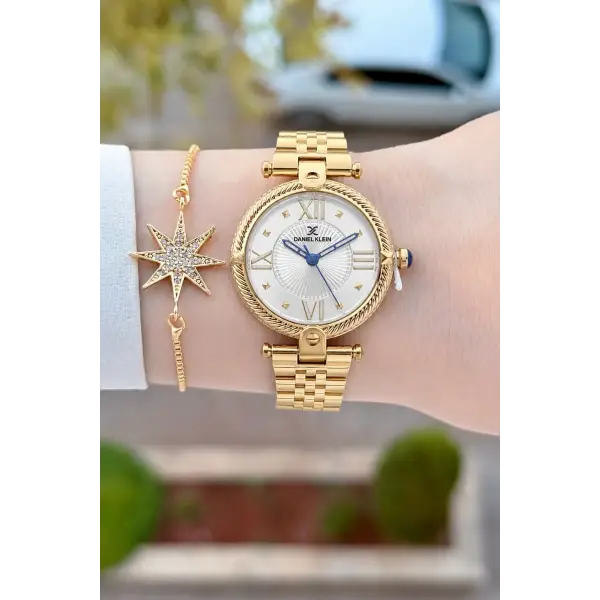 Gold Renk 32 Mm Kadın Kol Saati ve Bileklik