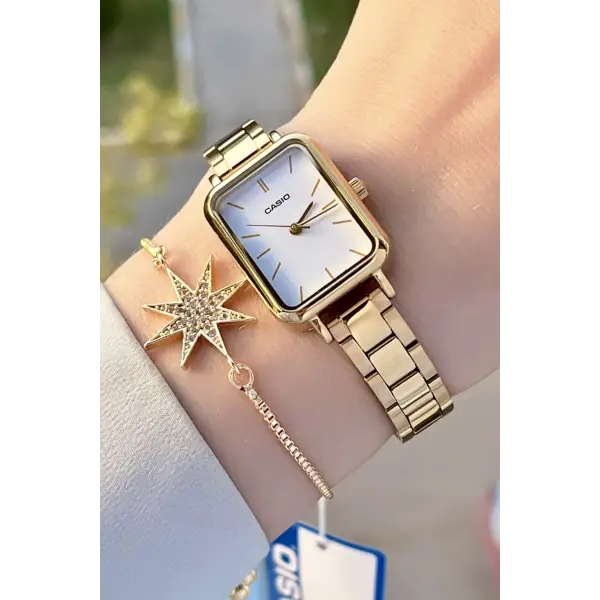 Casio Csıste77 Gold Renk Hediye Paketli Kadın Kol Saati