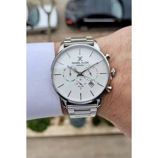 Gümüş Beyaz Renk İç Göstergeleri Aktif Fonksiyonlu Erkek Kol Saati