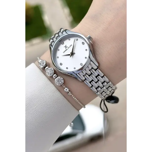 Gümüş Renk 30 mm Hediye Paketli Kadın Kol Saati