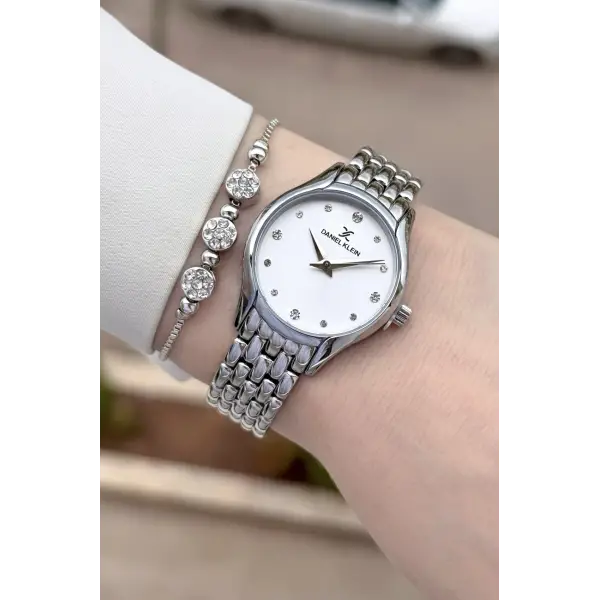 Gümüş Renk 30 mm Hediye Paketli Kadın Kol Saati