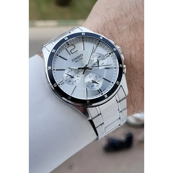 Gümüş Renk Hediye Paketli Erkek Kol Saati